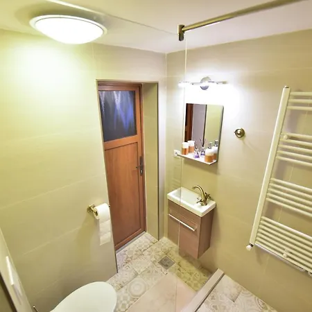 Apartment Thalia