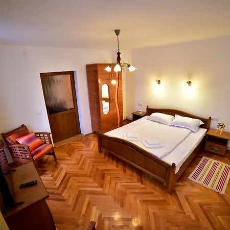 Apartment Thalia *